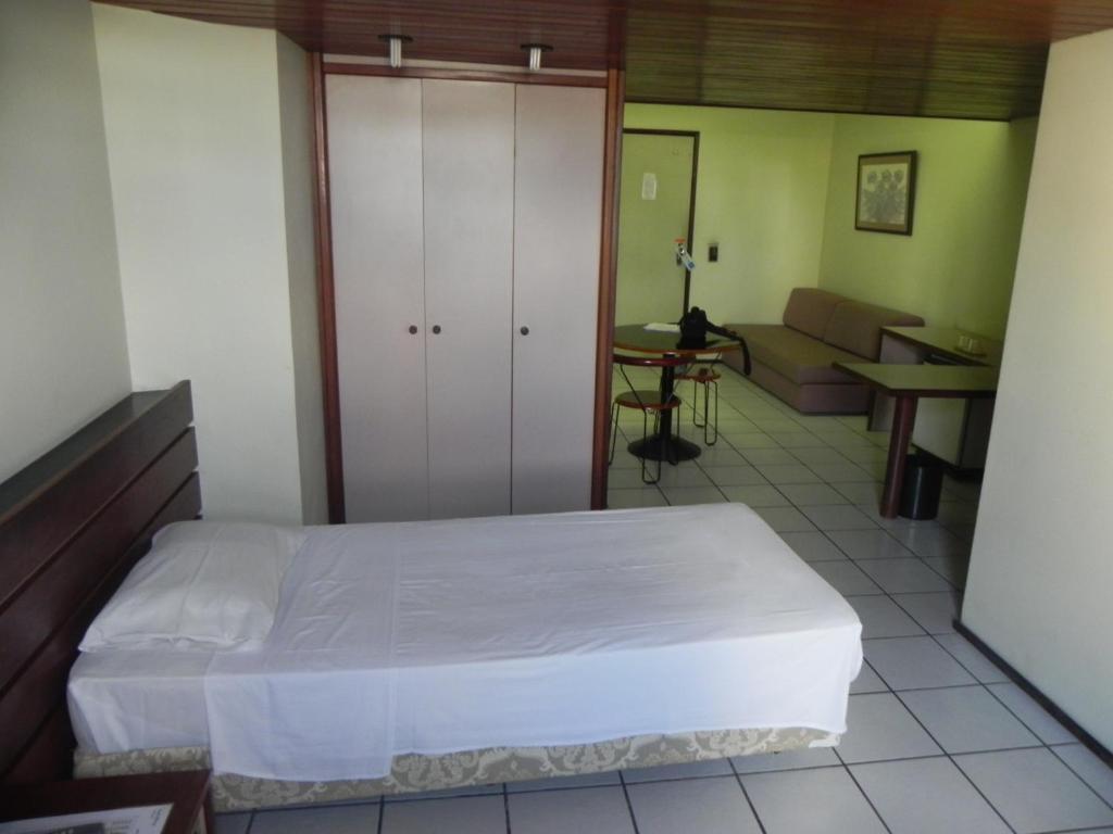 Hotel Maine Natal Room photo